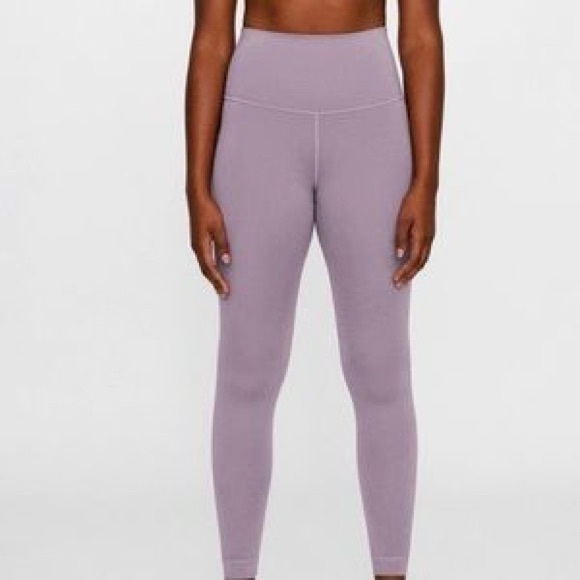 SET Active LuxForm Scoop Y Sports Bra + High-rise Leggings - Picture 2 of 2